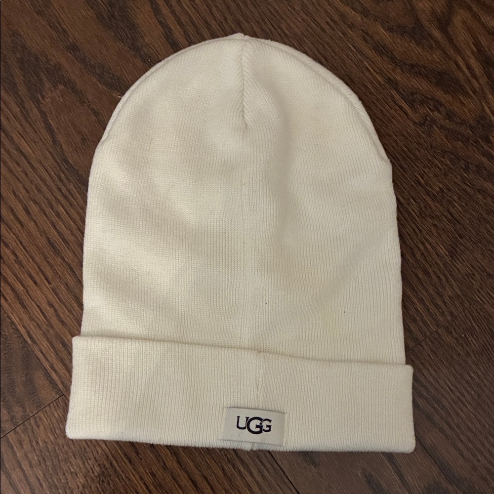 UGG Off-White Knit Beanie
